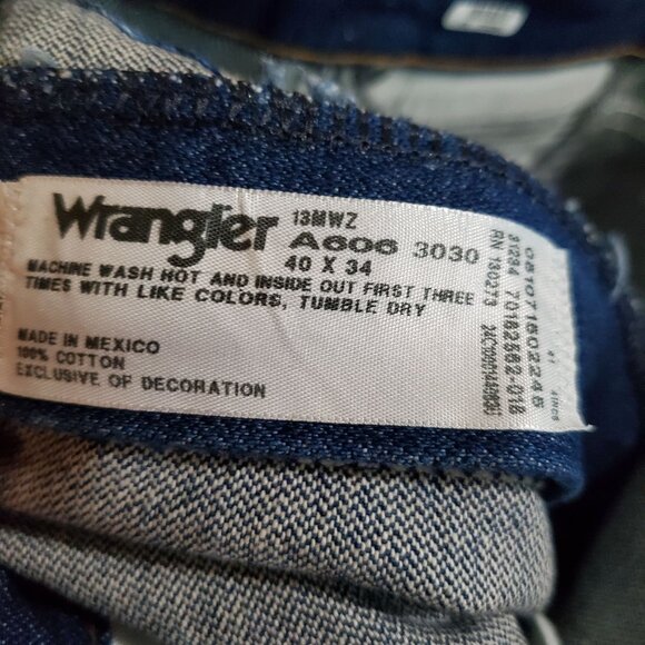 Wrangler Jeans Mens 40x34 Blue Classic Fit 13MWZ Original Cowboy Cut Denim - Picture 3 of 11